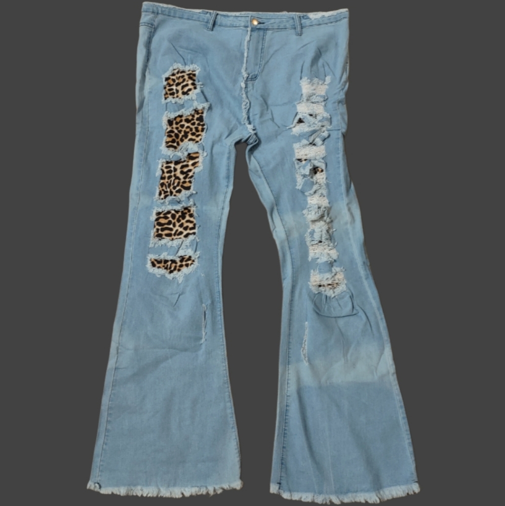 Stylish Blue Leopard Distressed Women's Jeans NEW 3x